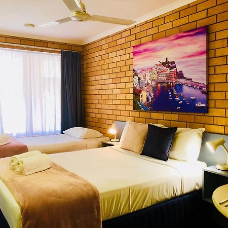 Bosuns Inn Motel Coffs Harbour Bagian luar foto