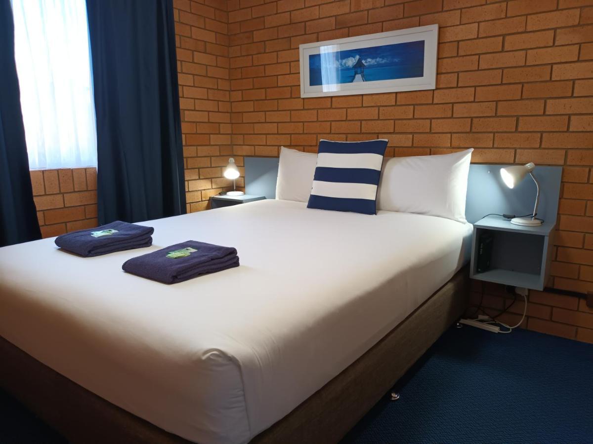 Bosuns Inn Motel Coffs Harbour Bagian luar foto