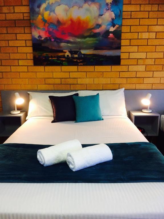 Bosuns Inn Motel Coffs Harbour Bagian luar foto