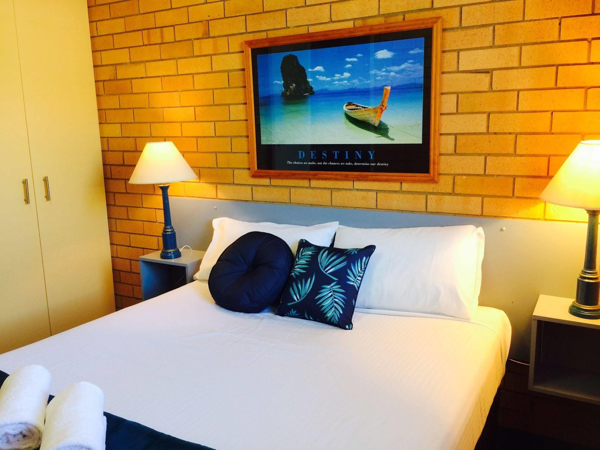 Bosuns Inn Motel Coffs Harbour Bagian luar foto