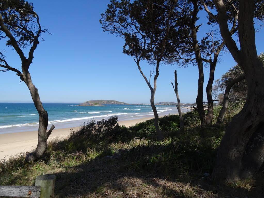 Bosuns Inn Motel Coffs Harbour Bagian luar foto