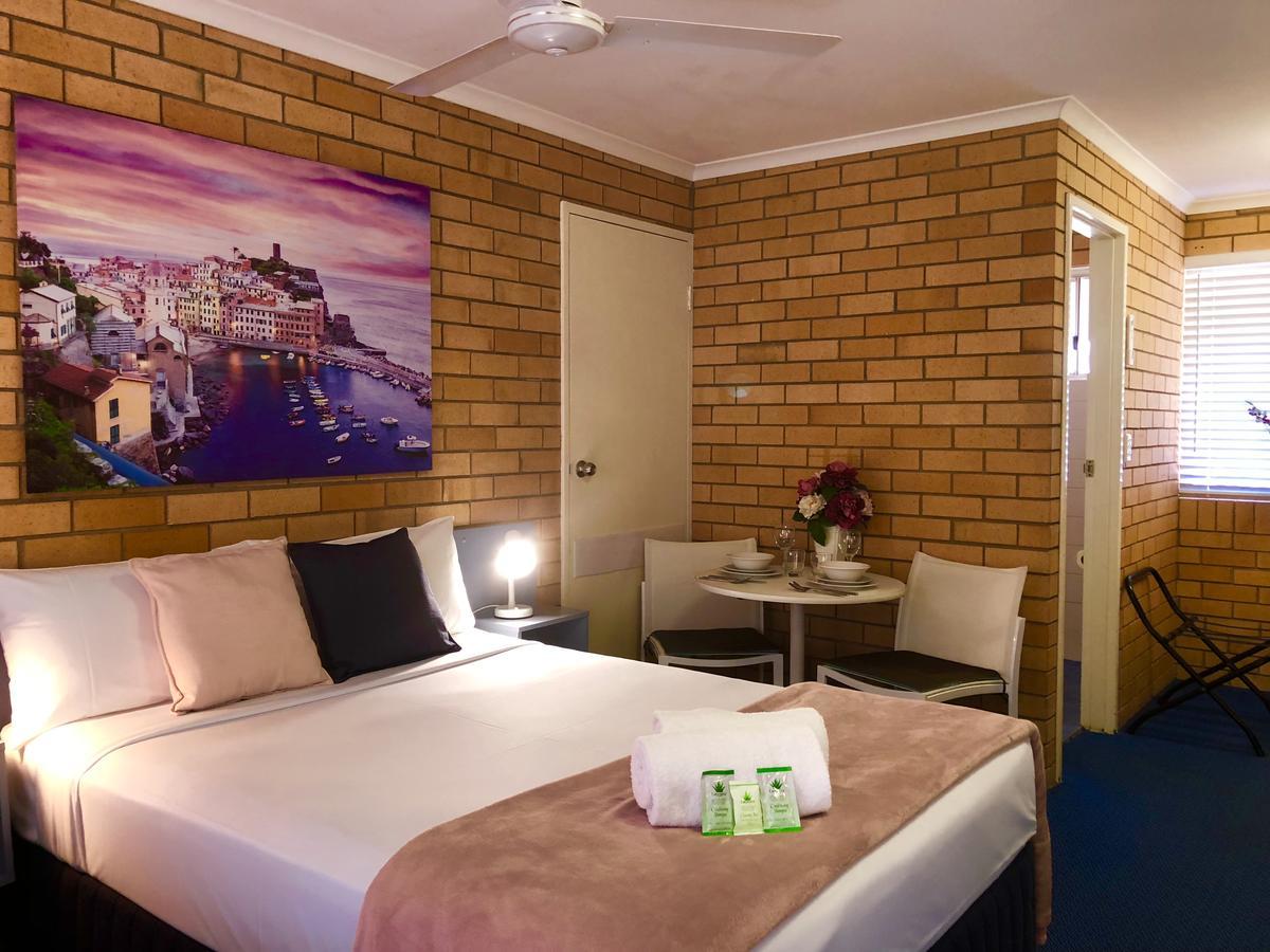 Bosuns Inn Motel Coffs Harbour Bagian luar foto