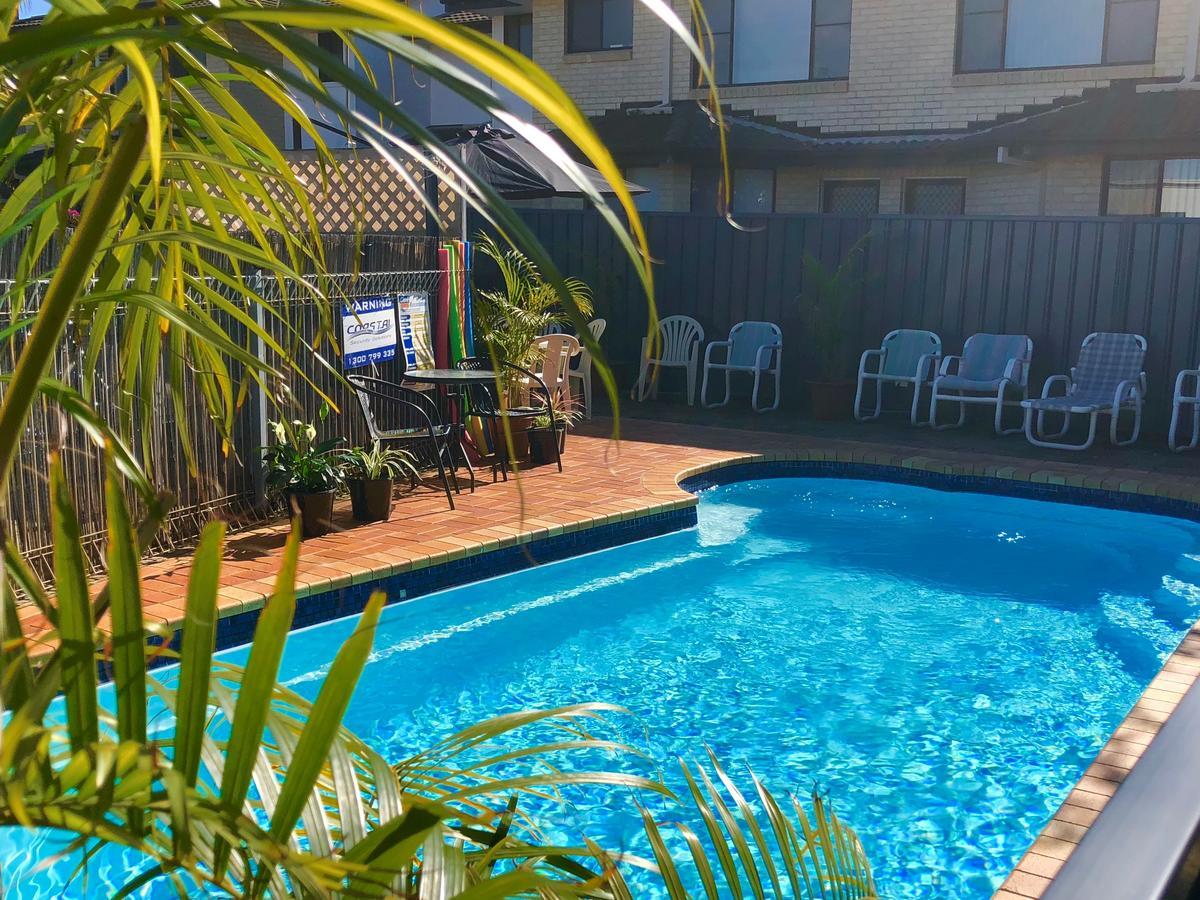 Bosuns Inn Motel Coffs Harbour Bagian luar foto